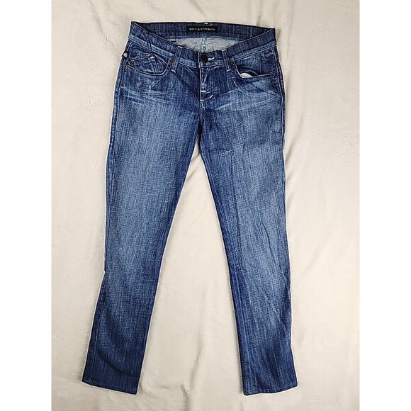 Rock & Republic Jeans Women’s Size 29 Medium Wash Blue Kasandra Straight Leg - Picture 1 of 12